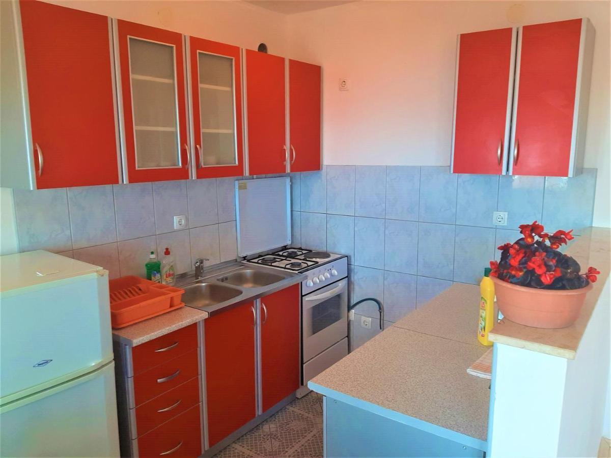 Cozy Apartments With Sea View Novi Vinodolski Luaran gambar